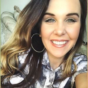 Meet your Posher, Leah